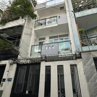 Cần Bán Nhà Gấp Giá Rẻ Tại Đường Thích Quảng Đức, P. 7, Pn. Chỉ 11 Tỷ Vnd, 68 M2, 4 Pn, 3 Wc
