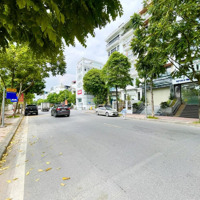 View Hồ, Phố Lâm Hạ, Long Biên,Diện Tích85 M, 4T, Giá Bán 26 Tỷ 3, Hai Mặt Tiền, Thang Máy, Kd Sầm Uất