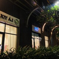 Chính Chủ Cho Thuê Giá Rẻ Shophouse Kinh Doanh Novaland Toà Garden Gate - Phú Nhuận - 10 Triệu/Tháng