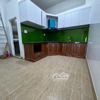Bán Nhà Phường 6. Gần Chợ Trường Cấp 1 Cấp 2, Bệnh Viện . Uyên 0948676493