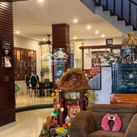 Chính Chủ Cần Nhà Biệt Thự Hẻm Xe Hơi Trung Tâm Phường 2 Tp Vũng Tàu(215 M2 Gần Biển)