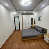 Bán Nhà Hoa Bằng: 50M2- Khu Vực Hiếm- Nhà Sẵn Ở- Gần Phố Vài Bước Chân- Khu Vực Tiện Ích Xung Quanh
