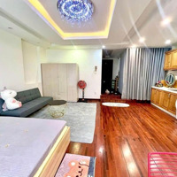 New - Room 40M2 Mặt Tiền Trường Sa View Siêu Đẹp Đón Giáng Sinh - Tết