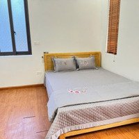 Bán Nhà 3 Tầng Tổ 5, Quang Minh, Mê Linh, Hn. Oto Tránh, 5 Xe Oto Đỗ Sân.diện Tích100M, Giá Bán 5,1 Tỷ.