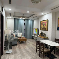 Bán Gấp Trước Tết Căn Hộ 2 Phòng Ngủlớn 104M2 Nội Thất Đẹp Xịn Royal City Chỉ 8,3 Tỷ ; Liên Hệ: 0985676283