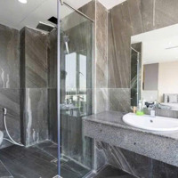 Bán Nhà Biệt Thự 3 Tầng Dtcn: 600M2 Kết Cấu: Trệt 3 Tầng Giá Bán: 68 Tỷ Tl, Trương Công Định