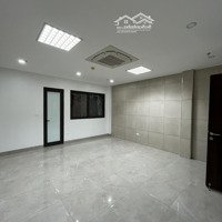 Cho Thuê Văn Phòng Diện Tích 90 M2/Tầng, Gồm 2 Phòng Làm Việc, Giá Rẻ