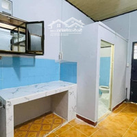 Chính Chủ Cho Thuê Nhà Nguyên Căn 2 Phòng Ngủ Hẻm 377 Phan Văn Trị, P11, Bình Thạnh