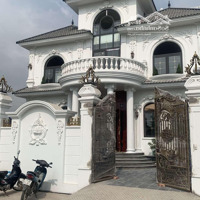 Bán Đất Tặng Nhà 5 Tầng Dân Xây Mới Tinh View Hồ Xung Quanh Nhà Hàng Quán Ăn