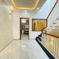 Đường Số 44 Hẻm Xe Hơidiện Tích(4X11M) 4 Tầng Lầu Hểm Xe Tải Liên Hệ: 0906389979
