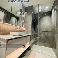 The Opera - 3 Phòng Ngủ+ 1 Studyroom - 2 Vệ Sinh- Giá Cho Thuê 65 Triệu Liên Hệ 0967 961 079 Trang Lê Để Biết Tt