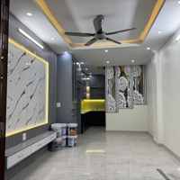 Bán Nhà Tổ 5 Phường Vĩnh Hưng, Hoàng Mai, Hà Nội, 42*5 Tầng 6,8 Tỷ Có Thương Lượng 0986592345