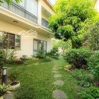 Cho Thuê Biệt Thự Đơn Lập Senturia Vườn Lài. Full Nội Thất Cao Cấp. Giá Bán 45 Triệu/Tháng.