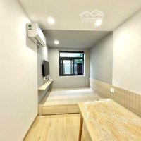 Khai Trương Căn Studio Tách Bếp 1 Phòng Ngủ40M2 Cửa Sổ Trời Tại Cmt8, Quận 3