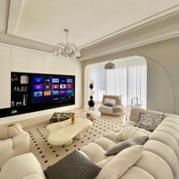 Mặt Phố Trần Thái Tông - Dịch Vọng Hậu - Đối Diện Ubnd Q. Cầu Giấy - 150M2Mặt Tiền8M