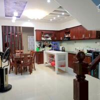 Nhà 3 tầng kẹp cống đường 7m5 Nguyễn Thúy, 85.5m2, 5.x tỷ tl