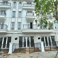 Cho Thuê Lâu Dài Vp/Kinh Doanh - 0915304532