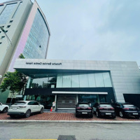 Hot! Cho Thuê Showroom Vip Nhất Quận Hoàn Kiếm. Mặt Tiền 25M Diện Tích 550M2 Sử Dụng. Giá Thuê 4Xx