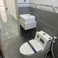 Chủ Ngộp Bán Gấp Nhà Võ Văn Vân - 60M2 - 790 Triệu Sát Bên Coop Mart Vĩnh Lộc