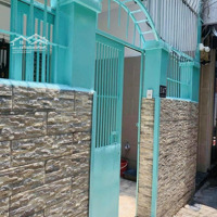 Bán Căn Góc Cách 1 Nhà Ra Mặt Tiền Đường Chỉ Việc Vào Ở