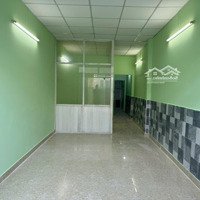 Nhà Mới Nguyên Căn - 2 Phòng Ngủ, Hẻm Xe Tải, 45M2, Có Sân Để Xe Trong Nhà.