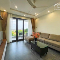 Bán Toà Nhà Mặt Phố Nghi Tàm 7 Tầng, Thang Máy, Nội Ngoại Thất Xịn Sò Mới Tinh 0983739032
