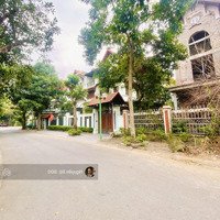 Cần Bán Giảm 1 Tỷ! Biệt Thự Việt Hưng Xây Thô,Diện Tích199M2,Mặt Tiền11M. Sân Vườn, Vỉa Hè. Giá Bán 40Tỷ