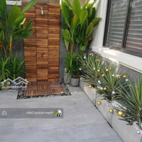 Bán Gấp Biệt Thự Góc 8.4X20M 1 Trệt 3 Lầu, Hướng Đông Bắc, Giá Bán 26 Tỷ, Hoàn Thiện, Liên Hệ: 0907110827 Thật