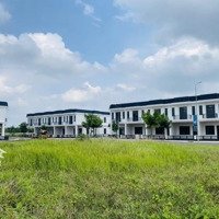 Kẹt Nợ Cần Bán Lô Đất Đẹp 80M2 Ở Young Town Đối Diện Công Viên Giá Bán 800 Triệu, View Công Viên