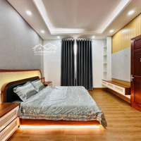 Bán Nhà Hẻm Đường Nguyễn Hiền, Phường 4, Quận 3, Dt: 3.3X12M, 3 Lầu, Giá Bán 8.5 Tỷ