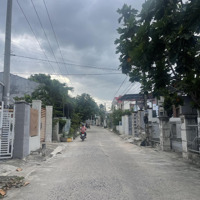 Mặt Đường Trần Đại Nghĩa, Cam Đức Phù Hợp Vợ Chồng Trẻ Định Cư