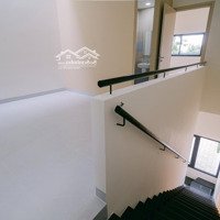 Bán Nhà Dt743 Giá Chỉ 3Ty( 2 Lầu), 4,5X17M, Tặng Chỗ Đậu Ô Tô + Sân Vườn, Đường Nhựa 12M, Sổ Sẵn.