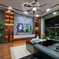 Chính Chủ Bán Căn 90M2 Ban Công Đông Nam.