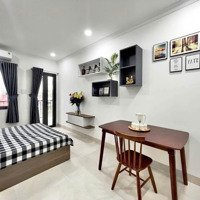 Cho Thuê Chdv Ban Công Riêng Full Nội Thất Rộng 30M2 Ngay Đường Lê Lâm, Tân Phú