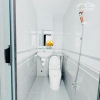 Siêu Phẩm 20 Thước Calmette Hoàng Diệu Quận 1 - Hẽm Đúng 4 Mét Thông