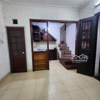 Cho Thuê Nhà 17 Phố Cảm Hội 5 Tầng=110M2
Mt 5M Thoáng Mát
