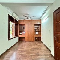Bán Nhà Mặt Phố Bà Triệu, 18 Tỷ, 56M2, 5 Phòng Ngủ 5 Vệ Sinh 7 Tầng, Q. Hai Bà Trưng, Hn Bao Đẹp Chỉ Với