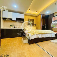 Thuê Ngay Căn Hộ Full Nội Thất Siêu Sang, Có Cả Thang Máy Ngay Bạch Đằng, Bình Thạnh