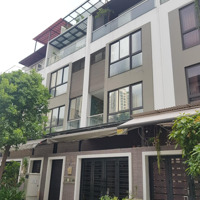 Bán Gấp Nhà Đẹp Hẻm Nhựa 8M Sư Vạn Hạnh, Quận 10, Dt: 7 X 14M, 3 Lầu Thang Máy, Giá Bán 28.5 Tỷ