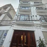 Bán Nhà Đẹp - Sài Đồng - 60M2- Full Nội Thất - Gara Ô Tô - Ngõ Thông - Gần Hồ Điều Hoà - 8,1 Tỷ