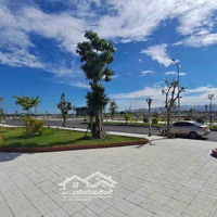 Chính Chủ Cần Bán Gấp Lô Liền Kề Diện Tích: 100M2 Giá Siêu Hạt Rẻ Cho Khách Đầu Tư Liên Hệ: 0987814093