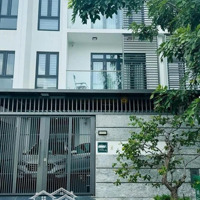 Bán Nhà Quận 2 | Nhà Đẹp Đường Nguyễn Hoàng, Khu An Phú New City, Kiểu Hiện Đại, Giá Tốt Đón Tết