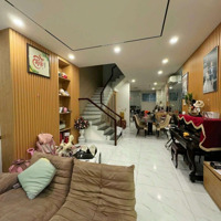 Bán Nhà Mặt Tiền D3 Vincom Dĩ An 3 Tầng, 100M2(5X20) Chỉ Hơn 7 Tỷ