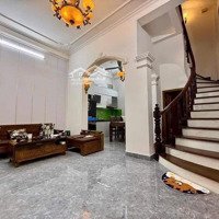50M2*4T*9,9 Tỷ ,Láng Hạ-Thái Thịnh-Đống Đa ,Nở Hậu . Liên Hệ: 0904883166