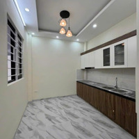 Nhà Phụng Châu Giá Tốt Nhất Khu Vực - Gần Trường Đh Td Tt - Ô Tô Cách 20M, Thoáng Mát
