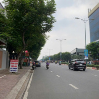 Mặt Tiền Lê Văn Việt Nhà 4 Tầng Tiện Kinh Doanh Quận 09 Ngang 5M Vĩa Hè 5M Giá Bán 16,5 Tỷ