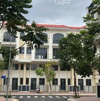 Bán Nhà Phố Căn Góc Senturia Nam Sài Gòn ( Sổ Hồng), Giá Bán 8,55 Tỷ, Dt: 7X12M ( Trệt, Lửng, 2 Lầu).
