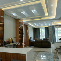 Bán Biệt Thự Villa Thủ Thiêm Sát Sông Sài Gòn Hầm Và 3.5 Tầng/ Dts: 565