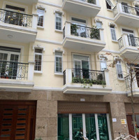 Cho Thuê Liền Kề Tại Khu 96 Nguyễn Huy Tưởng . Diện Tích: 75 M * 5 Tầng .Mt : 6 M . Chia Phòng. Thang Máy.