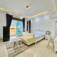 Chdv Siêu Xịn Full Nội Thất, Máy Giặt Riêng - Rộng 30M2, Bancol Sát Vòng Xoay Phú Lâm